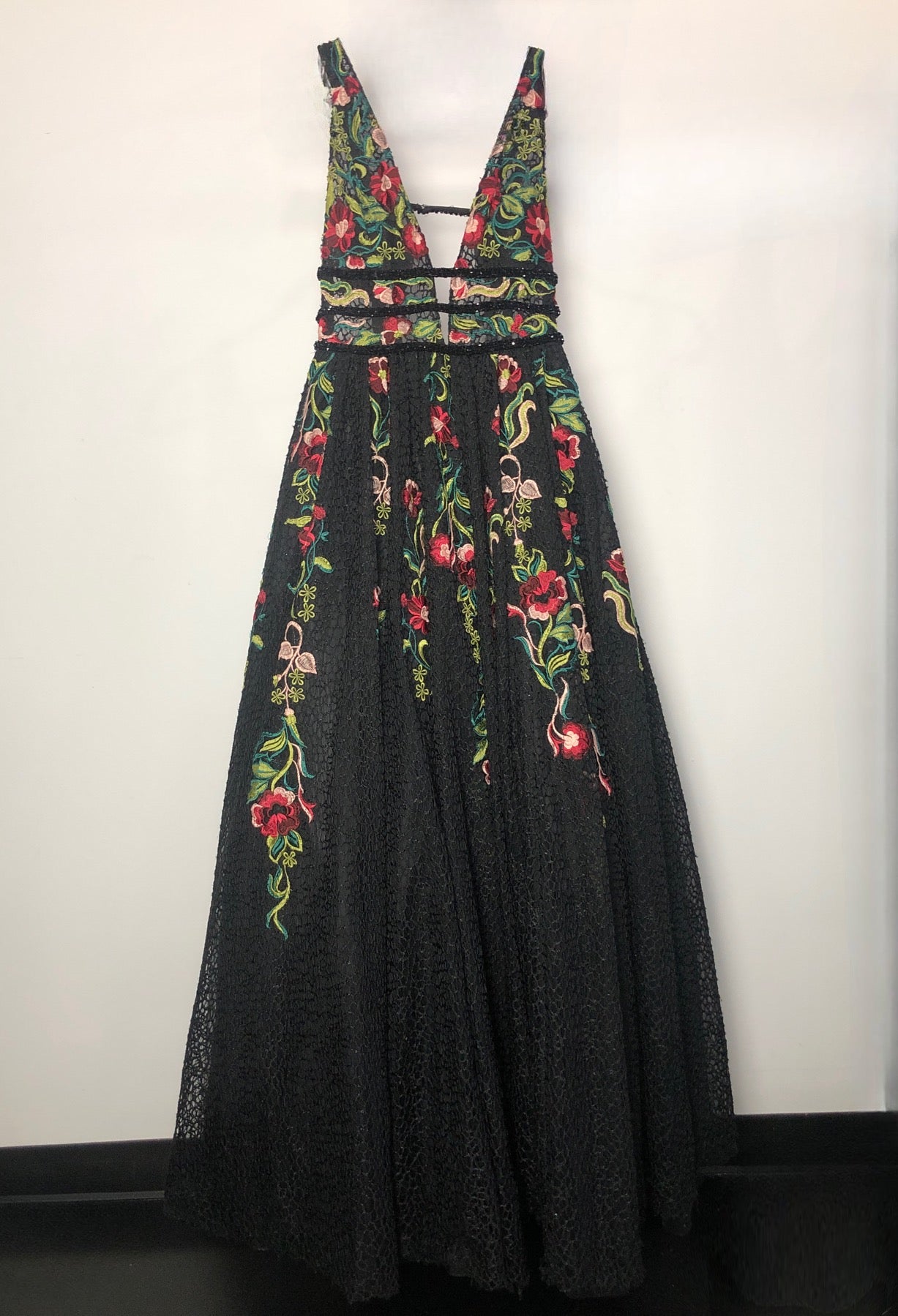 Jovani - Red/Black Flower Dress (Size 14) image 4