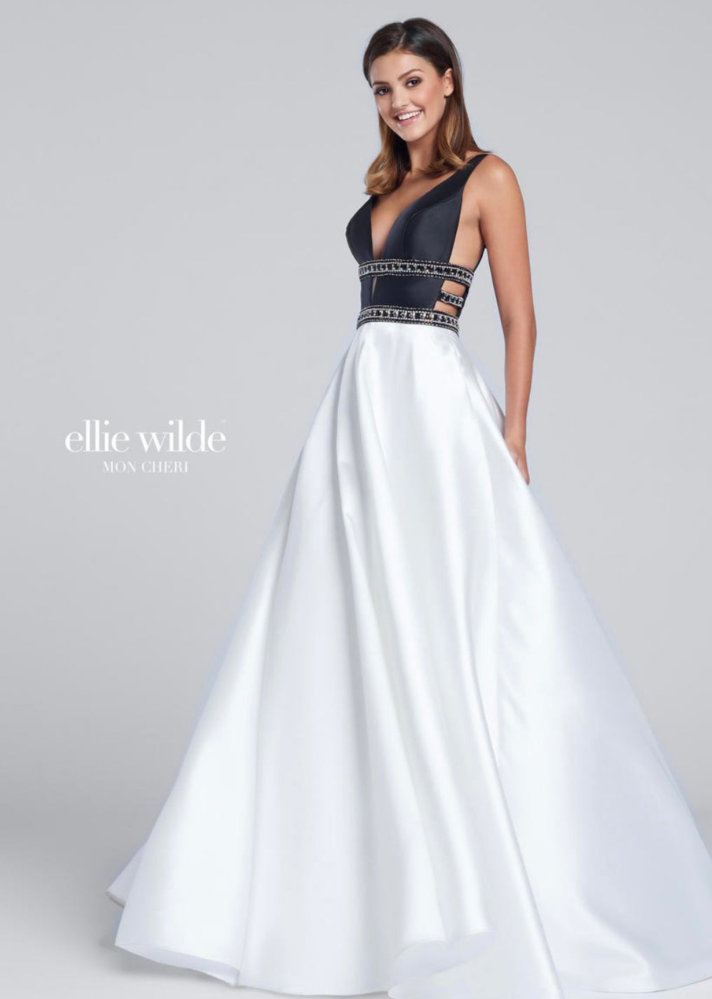 Ellie Wilde - White & Black (size 4)